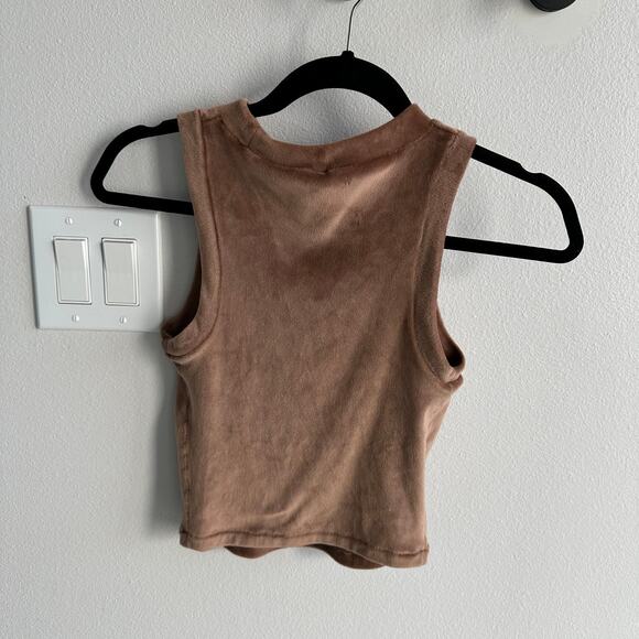 SKIMS Velour crewneck tank top honey camel size Xsmall - Picture 4 of 4